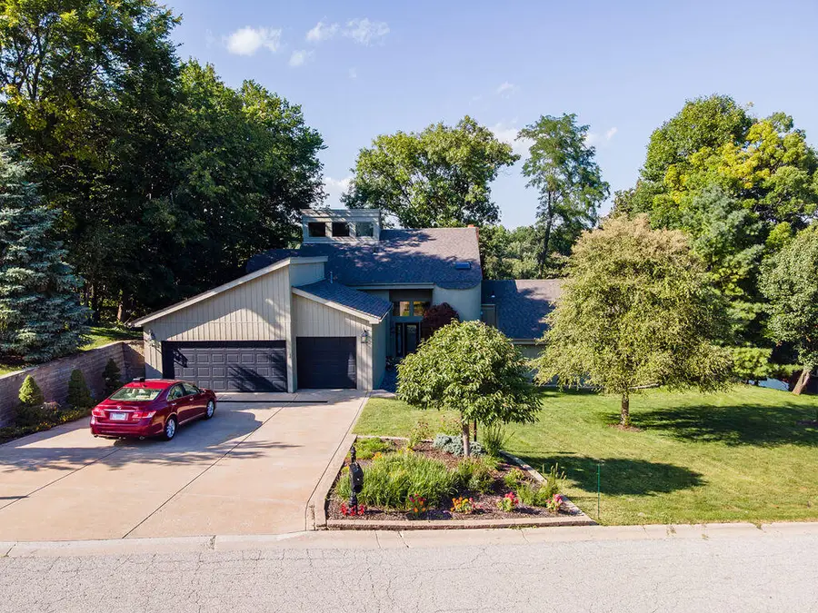 427 Wessex Road, Valparaiso, IN 46385 - #2