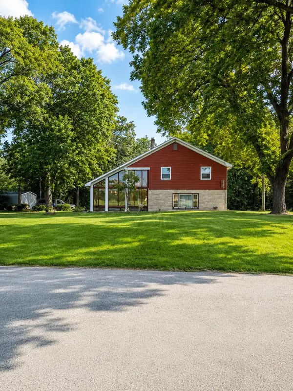 731 E 25 S, Winamac, IN 46996