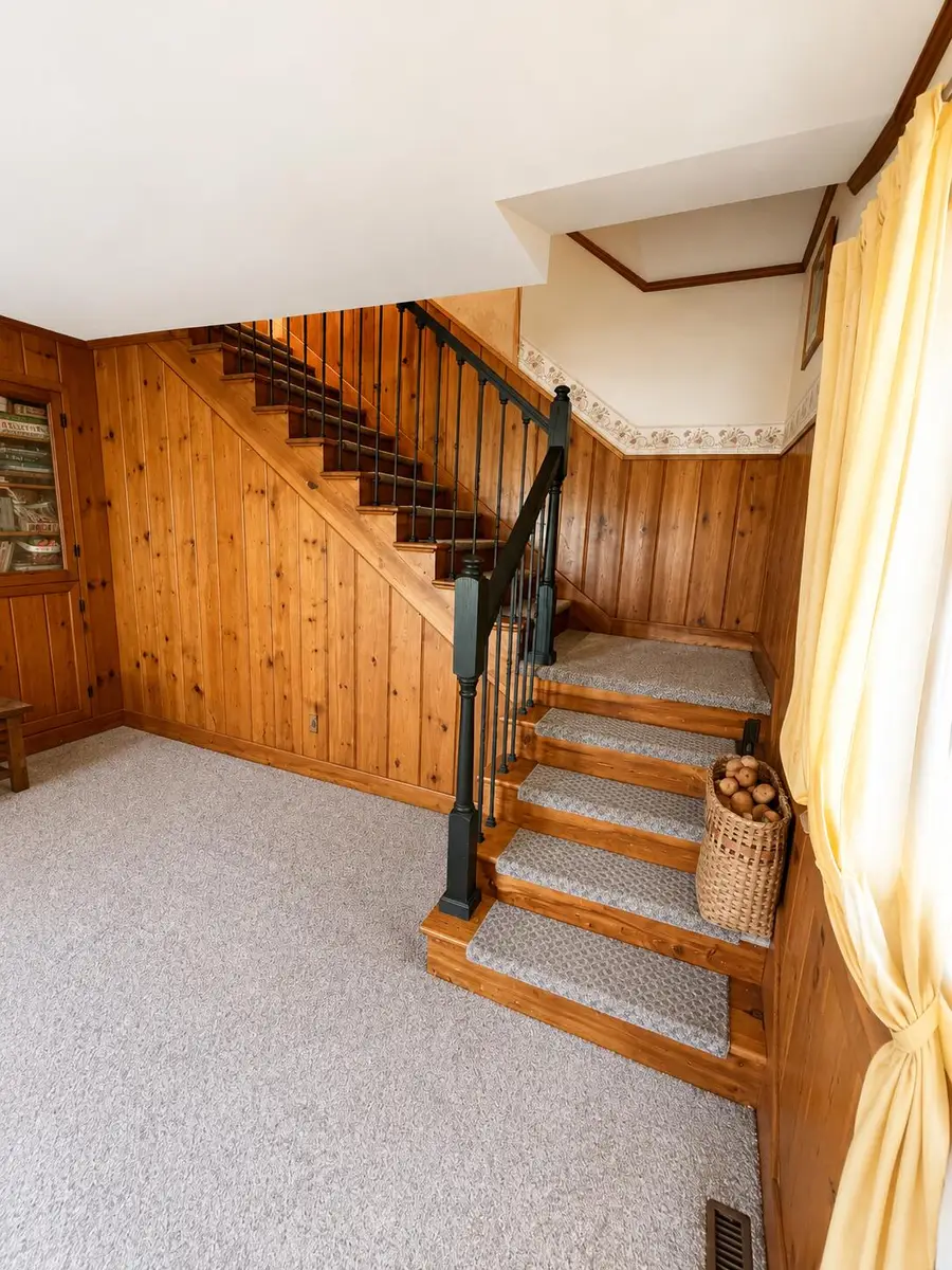 731 E 25 S, Winamac, IN 46996 - #3