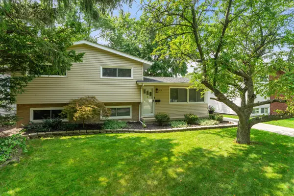 8134 Columbia Avenue, Munster, IN 46321