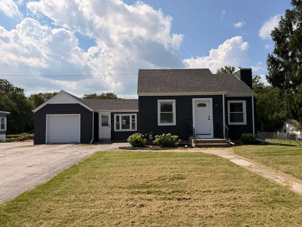 7302 Grand Boulevard, Hobart, IN 46342