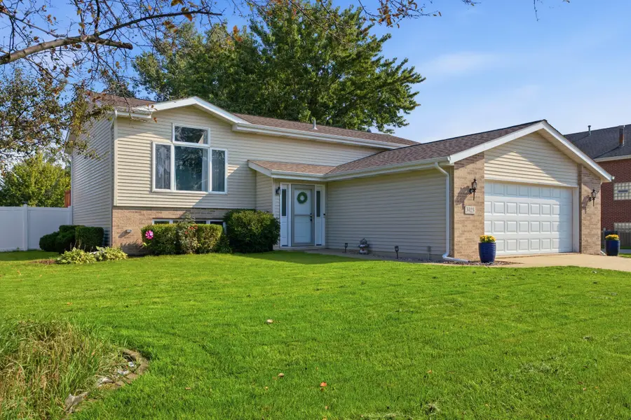 3925 Bayberry Lane, Highland, IN 46322 - #2