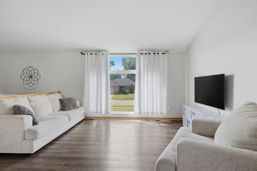 3925 Bayberry Lane, Highland, IN 46322 - #3