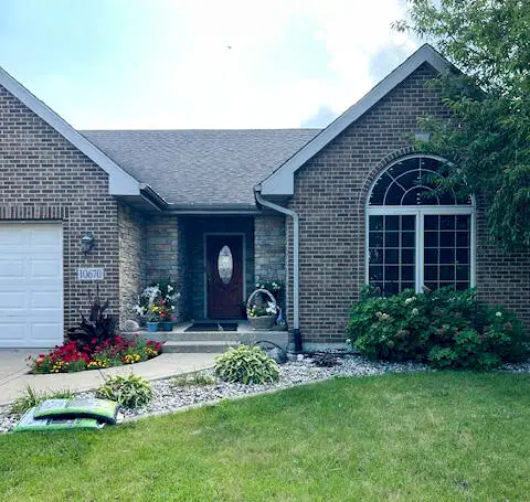 10670 Maine Drive, Crown Point, IN 46307