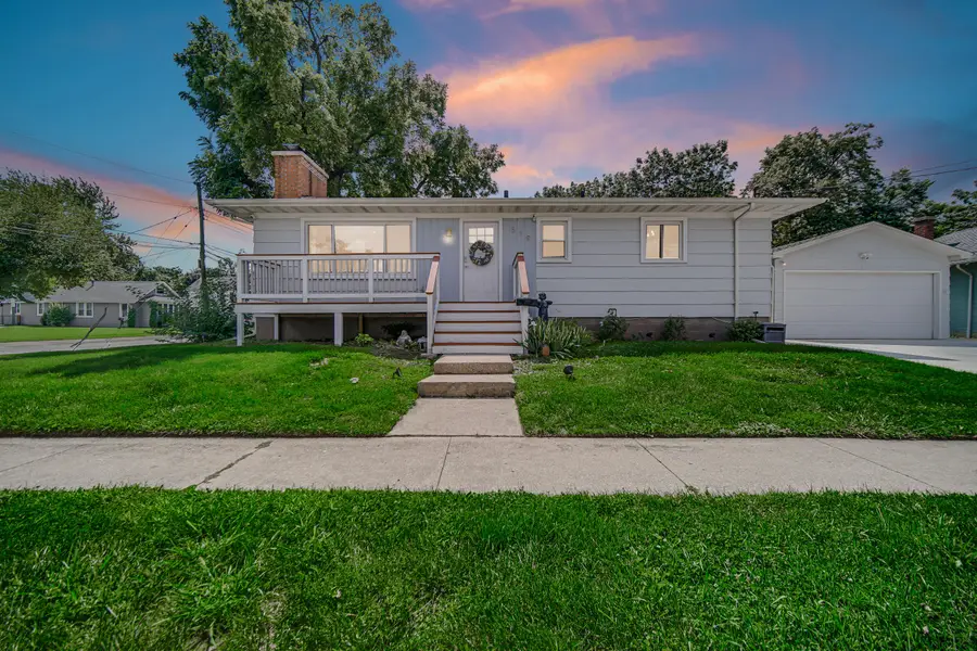 519 E North Street, Crown Point, IN 46307 - #2