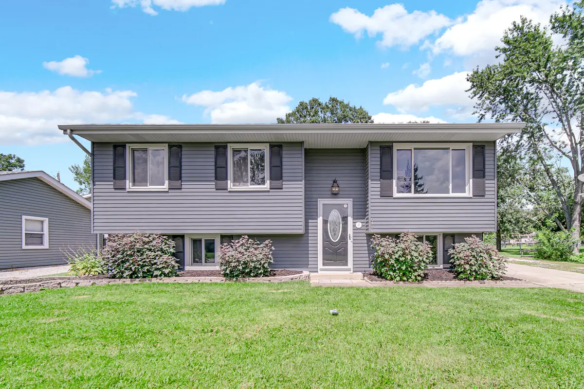 6490 W 129th Avenue, Cedar Lake, IN 46303 - #1