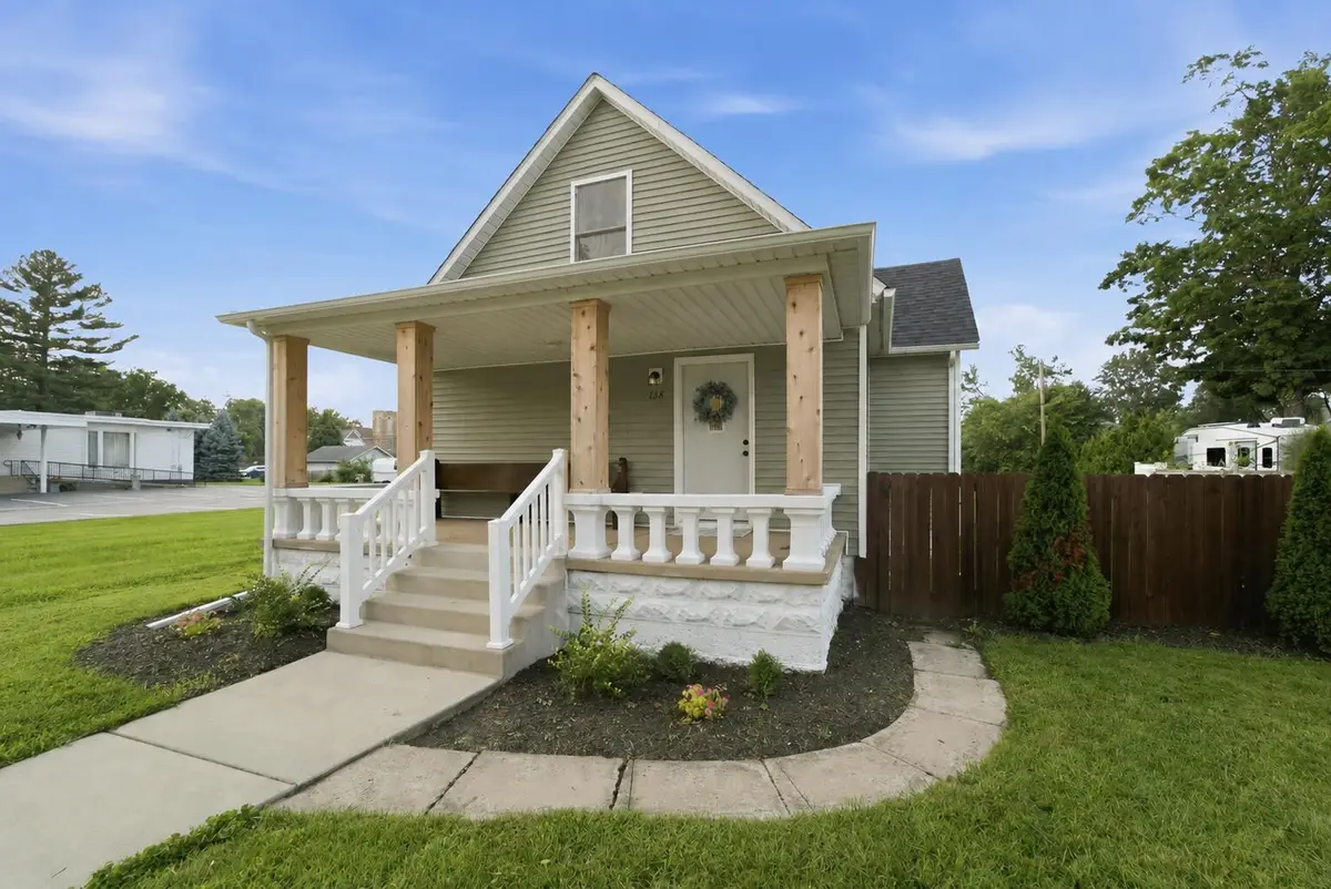 138 Jefferson Avenue, Chesterton, IN 46304 - #1