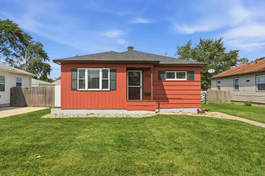 2723 Grand Boulevard, Highland, IN 46322 - #2
