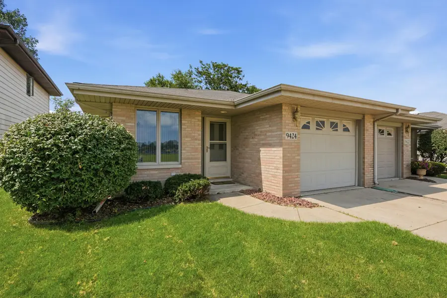 9424 Erie Street, Highland, IN 46322 - #2