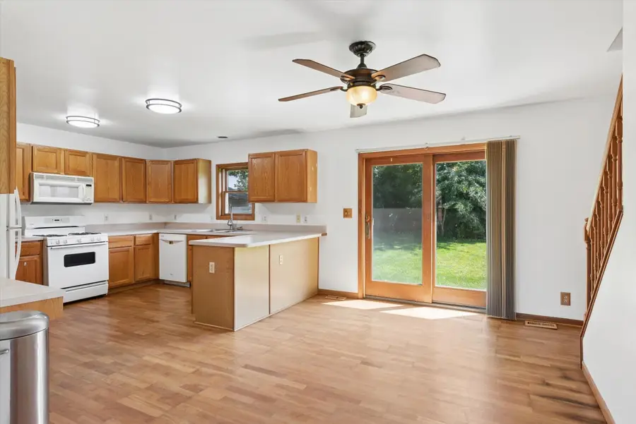 1184 Woodland Drive, Chesterton, IN 46304 - #3