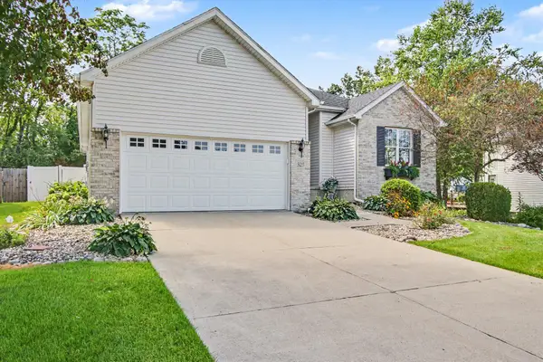 325 Galway Drive, Valparaiso, IN 46385