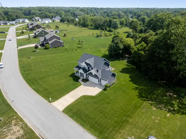 875 Farmview Drive, Valparaiso, IN 46383