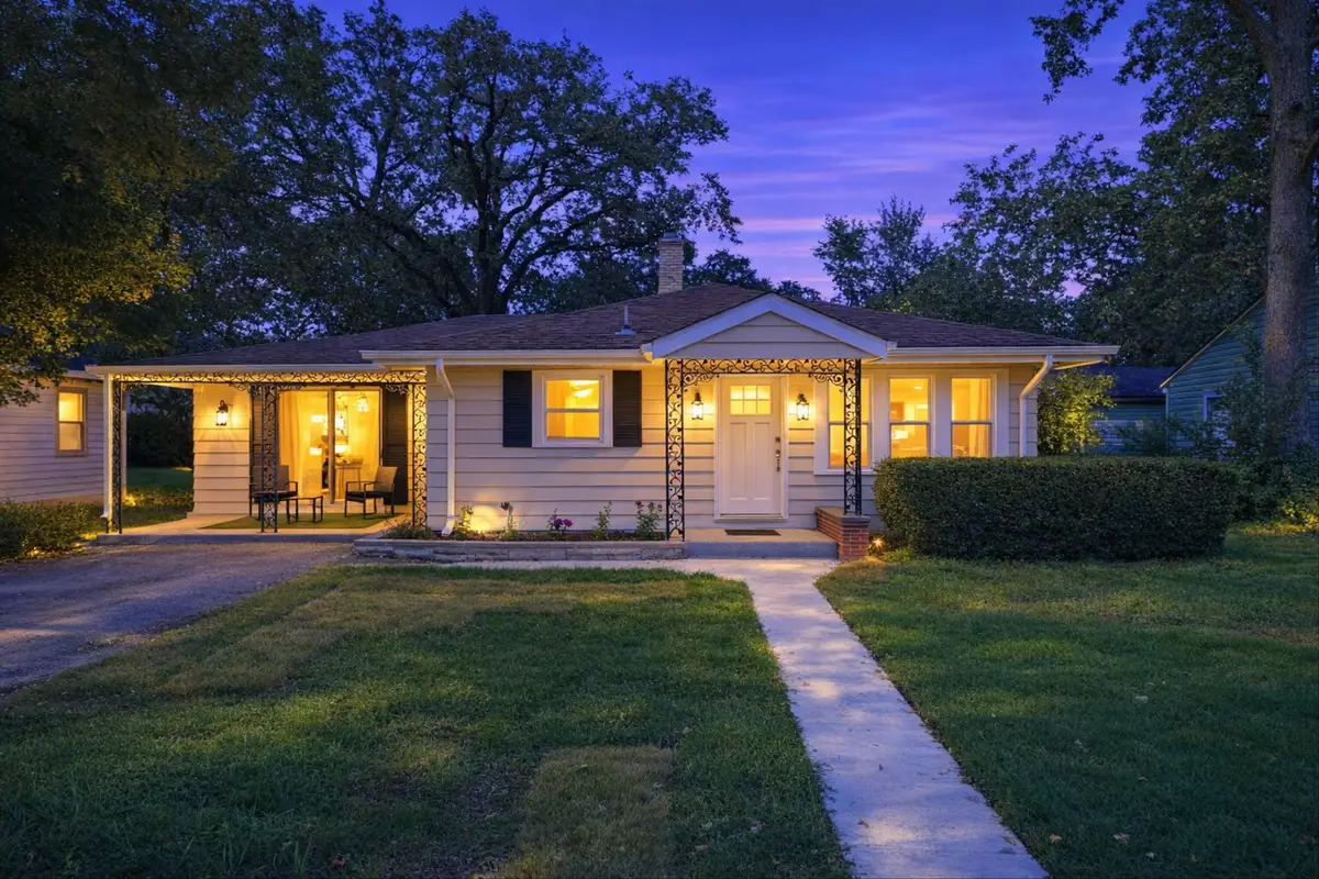 1020 E 61st Place, Merrillville, IN 46410 - #1