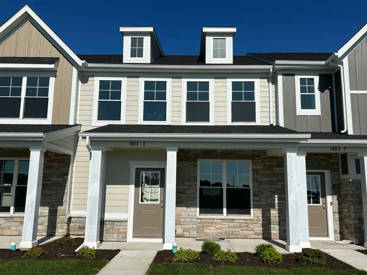 1603 Parkside Lane #E, Dyer, IN 46311 - #1
