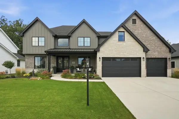 9606 Fescue Drive, St. John, IN 46373