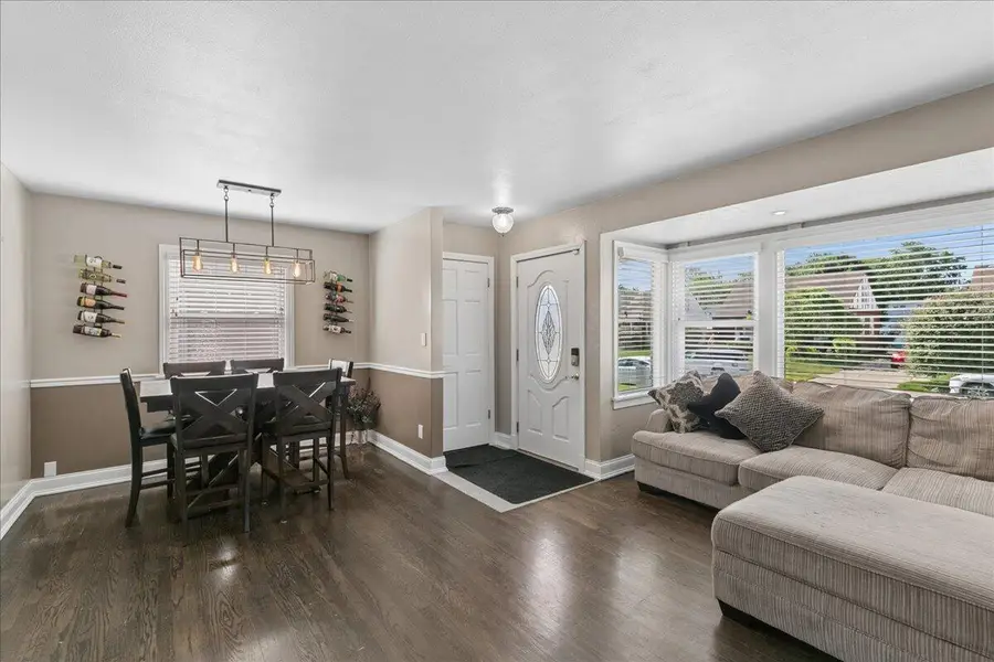 3911 Jewett Avenue, Highland, IN 46322 - #3