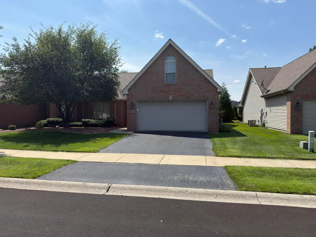 10000 Wildwood Lane, Highland, IN 46322 - #1