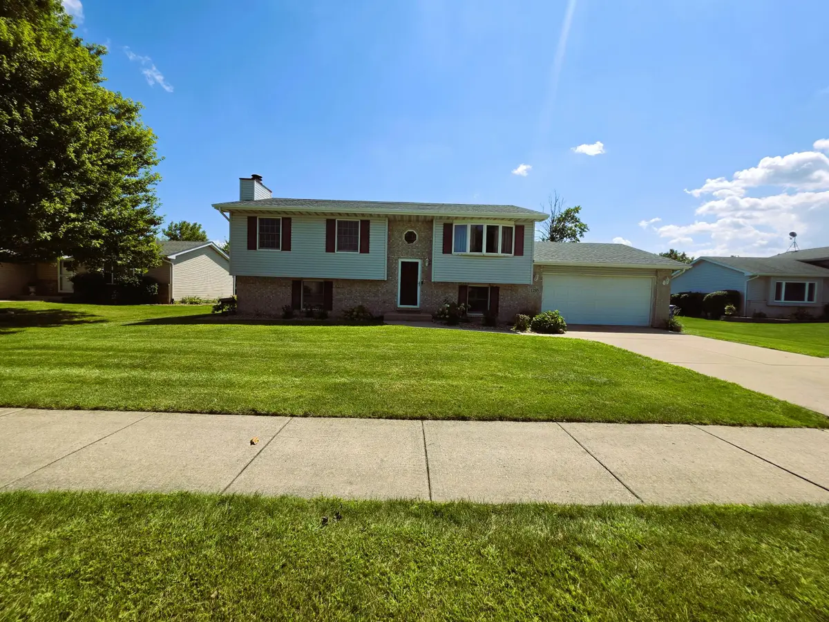1285 W 98th Avenue, Crown Point, IN 46307 - #1