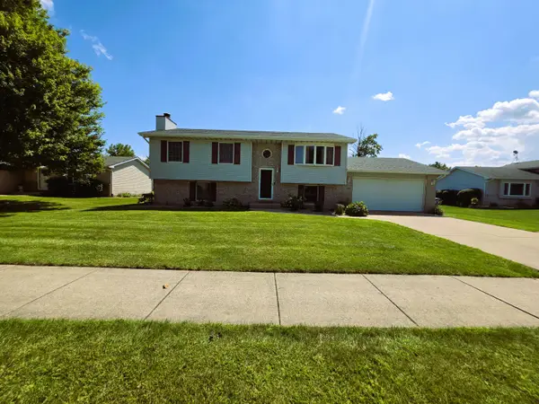 1285 W 98th Avenue, Crown Point, IN 46307