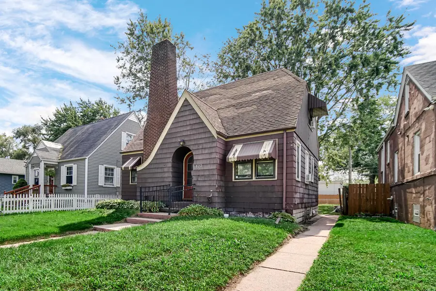 822 174th Street, Hammond, IN 46324 - #2