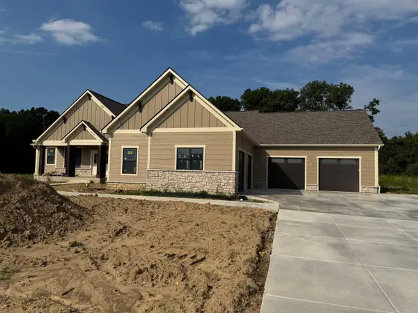 456 Stonebridge Parkway, Valparaiso, IN 46383