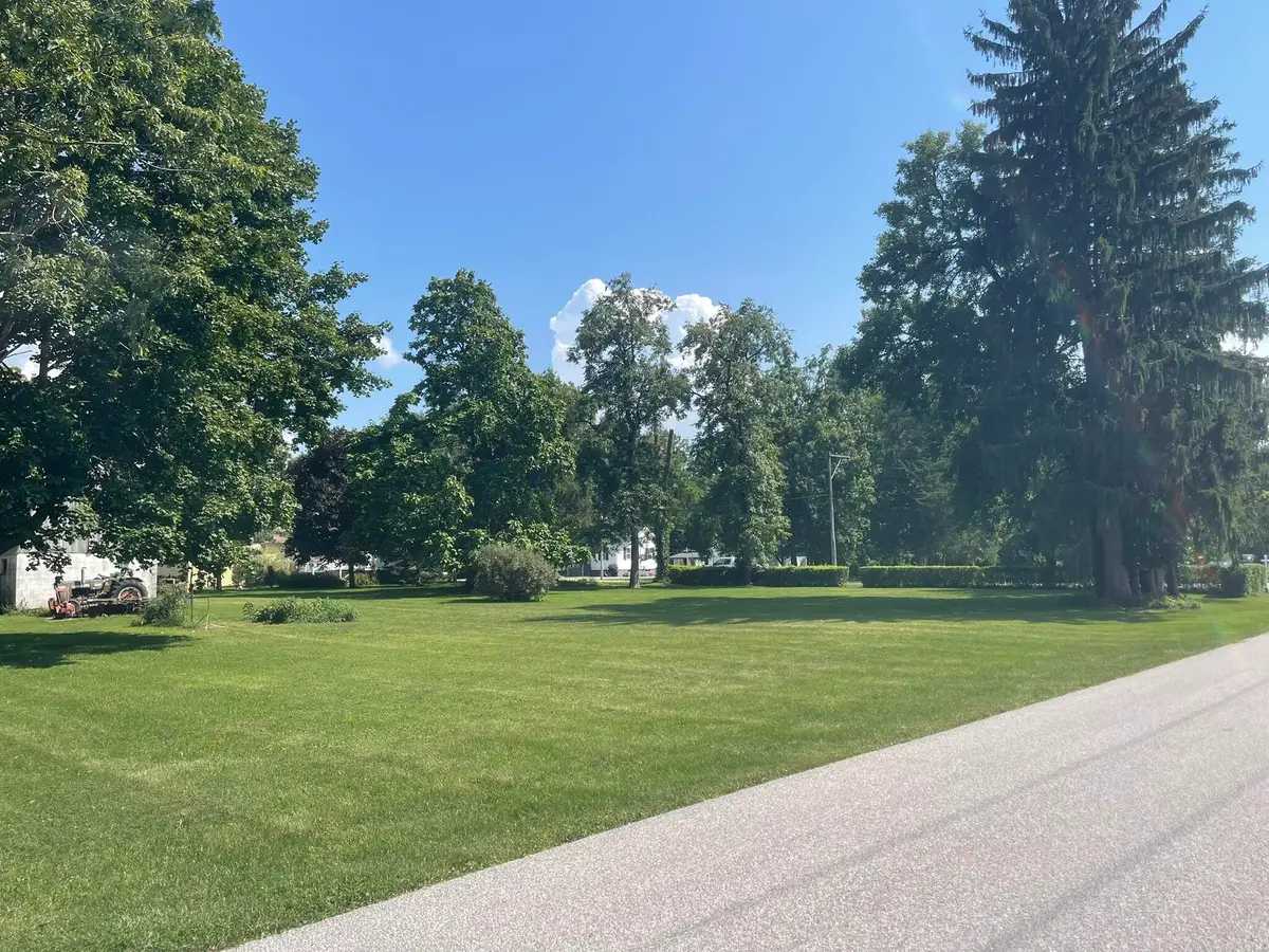 208 W Daumer Road, Kouts, IN 46347 - #1