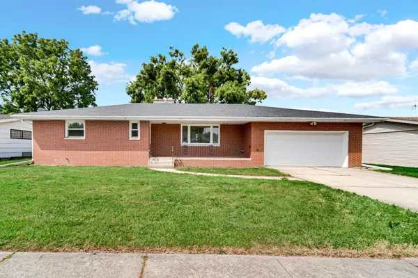 5520 Tyler Street, Merrillville, IN 46410