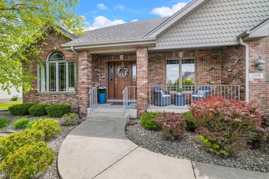 108 Exeter Road, Munster, IN 46321 - #2