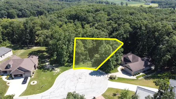 81 Morena Terrace, Crown Point, IN 46307