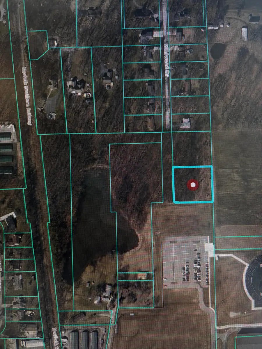 106 W 133rd Avenue, Cedar Lake, IN 46303 - #2