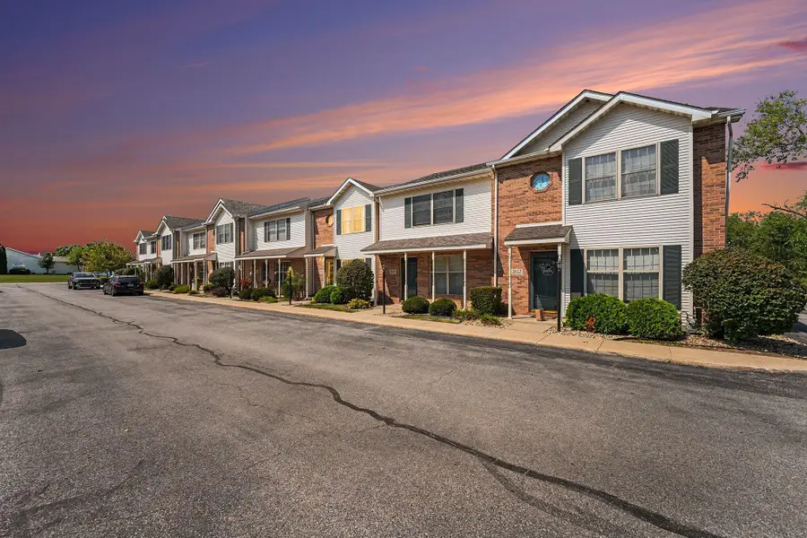 1824 Cottonwood Court, Crown Point, IN 46307 - #2