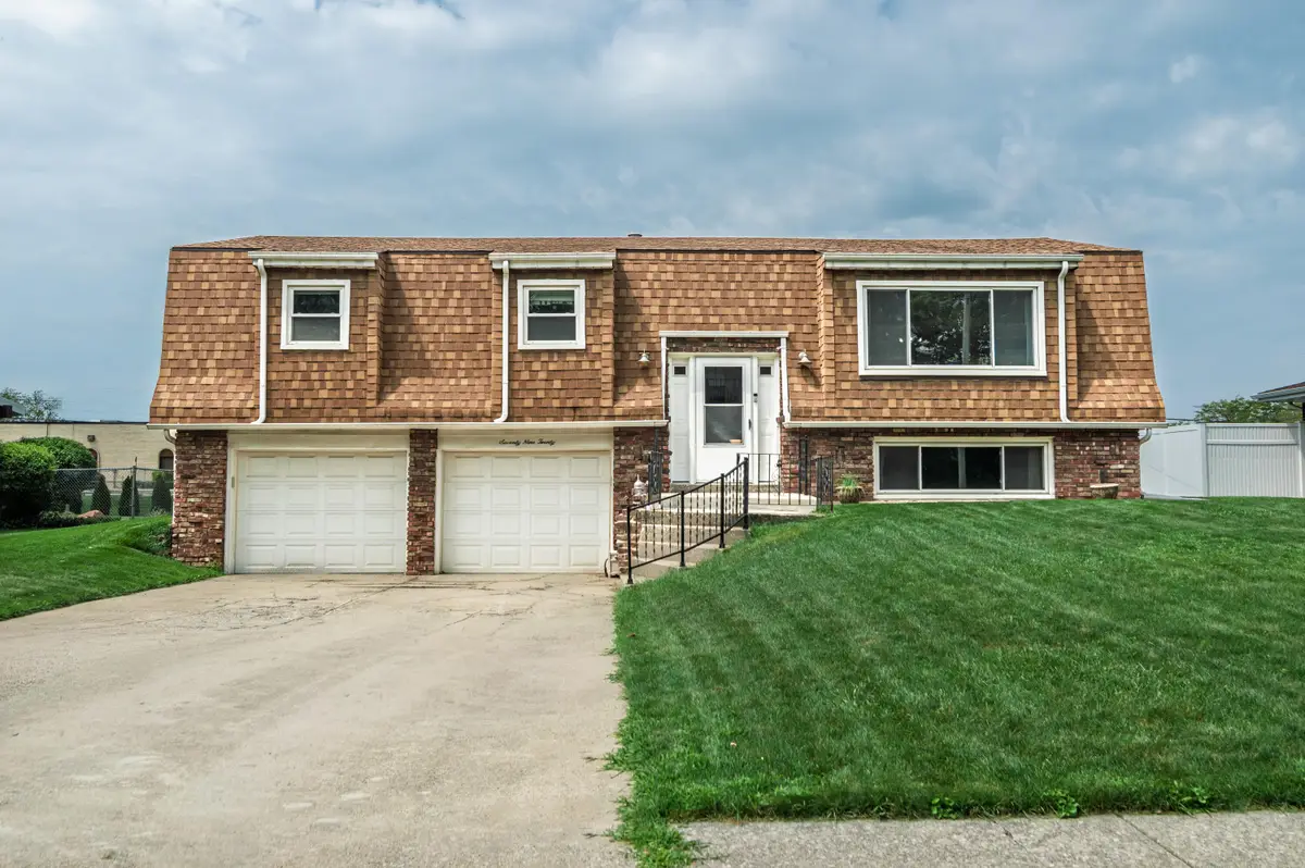 7920 E Massachusetts Street, Merrillville, IN 46410 - #1