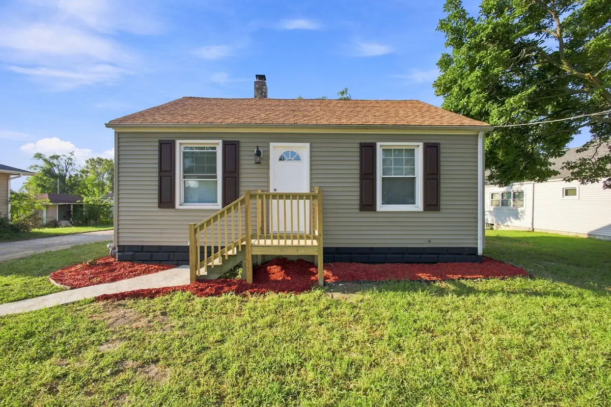 321 W 57th Avenue, Merrillville, IN 46410 - #1