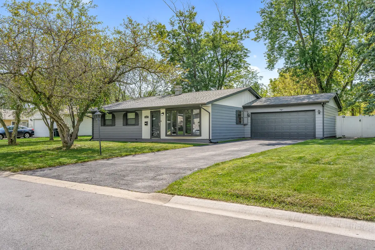 3107 W 79th Place, Merrillville, IN 46410 - #1