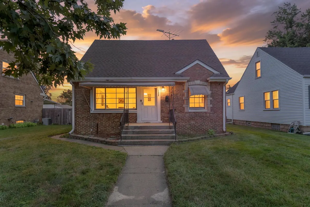 7213 Tapper Avenue, Hammond, IN 46324 - #1