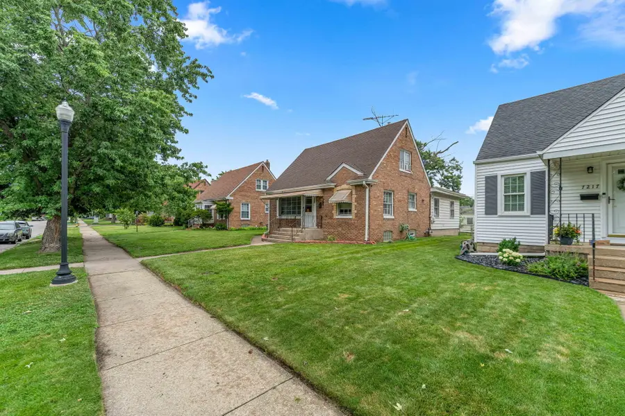 7213 Tapper Avenue, Hammond, IN 46324 - #2