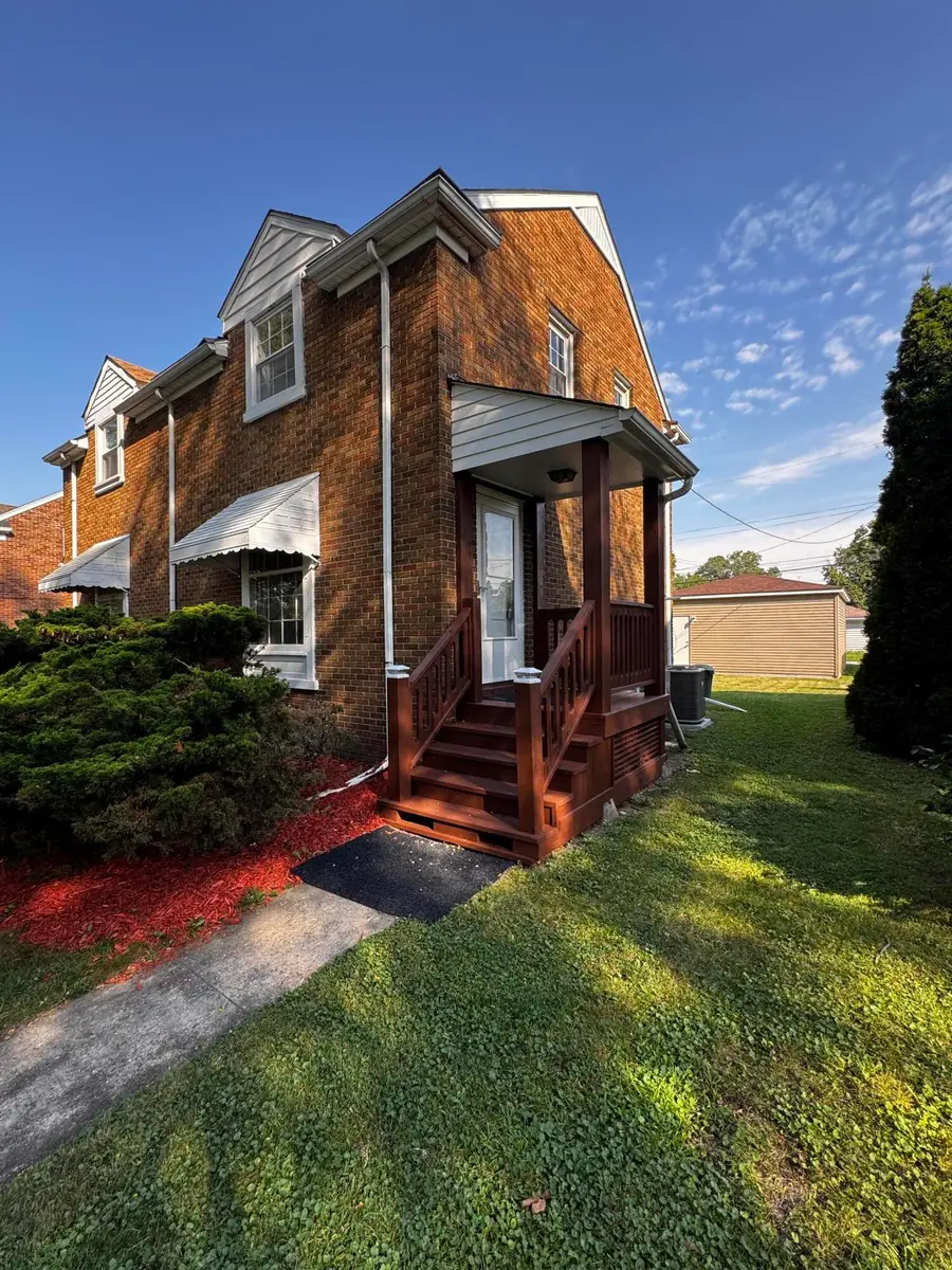 223 Adelaide Place, Munster, IN 46321 - #2