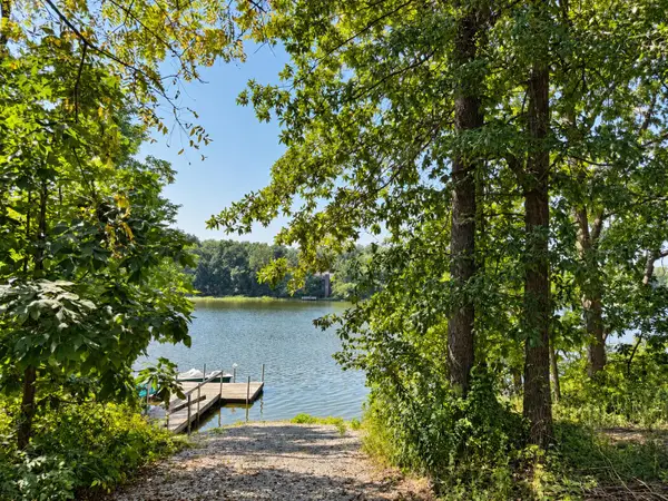 17500 Holtz Road, Lowell, IN 46356