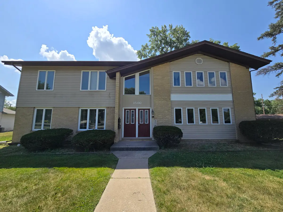1500 Camellia Drive, Munster, IN 46321 - #1