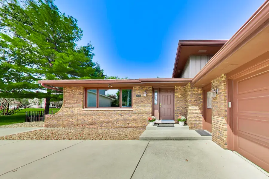 8900 Porter Court, Crown Point, IN 46307 - #3
