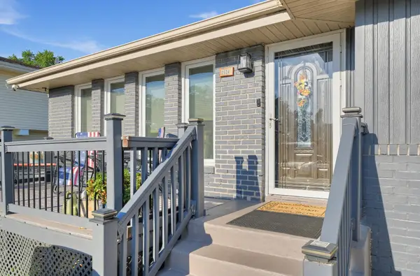 2524 James Drive, Dyer, IN 46311