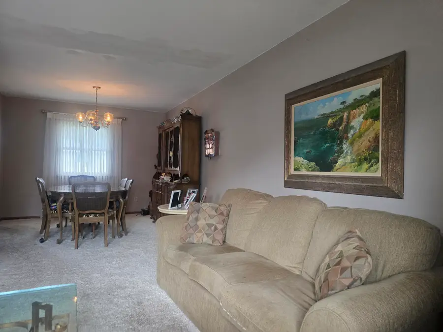 1819 Azalea Drive, Munster, IN 46321 - #3