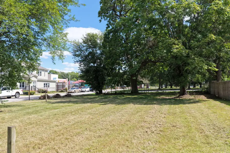 551 Locust Street, Valparaiso, IN 46383 - #2