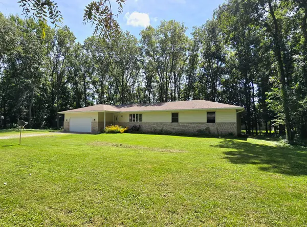 788 S 200 W, Hebron, IN 46341