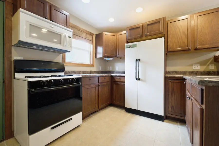 708 S Rose Avenue, Kouts, IN 46347 - #3