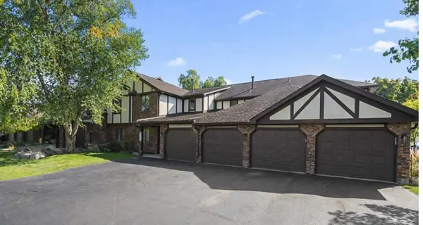 5015 Spinnaker Lane #C, Crown Point, IN 46307