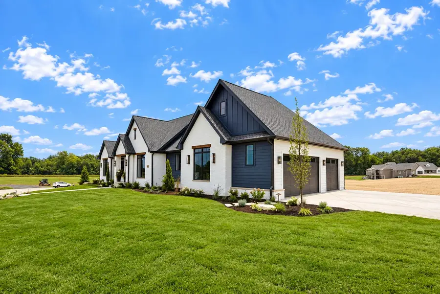 464 Stonebridge Pkwy, Valparaiso, IN 46383 - #3