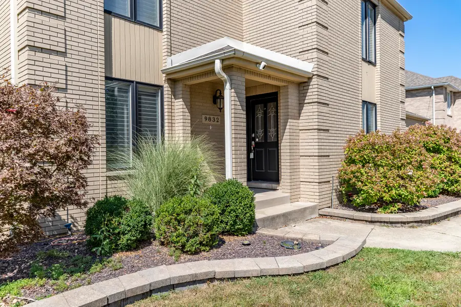 9832 Twin Creek Boulevard, Munster, IN 46321 - #3