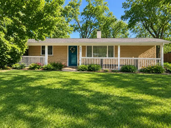 207 Arrowhead Trail, Porter, IN 46304