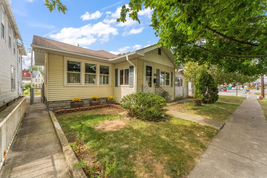 506 Main Street, Hobart, IN 46342 - #2